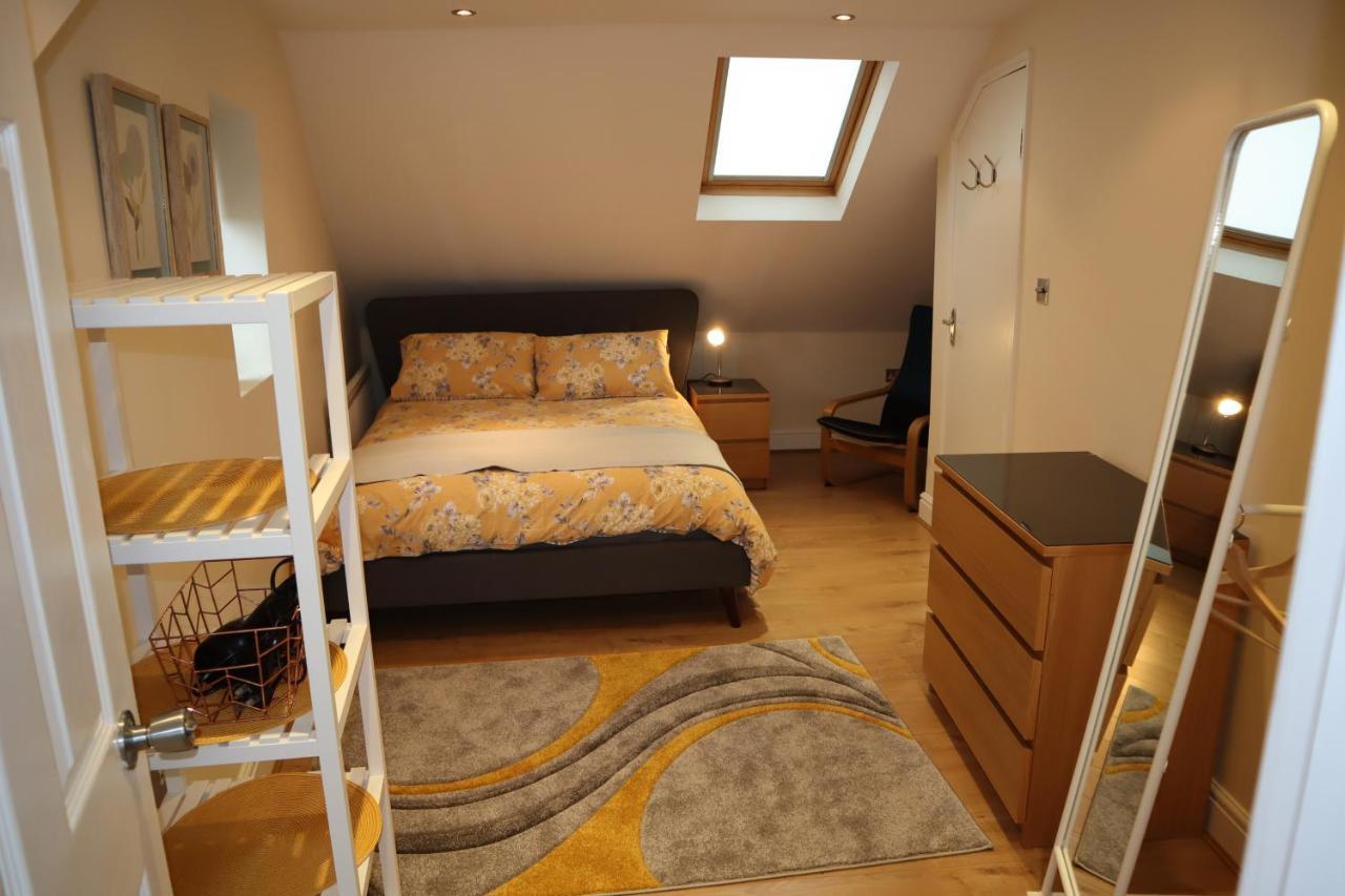 Parkview Apartments 윈저 외부 사진